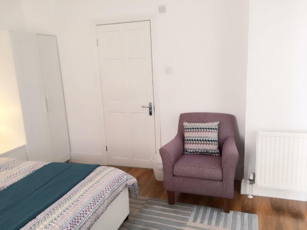 Abbey Wood Station Five Bedroom Self Contained House 外观 照片
