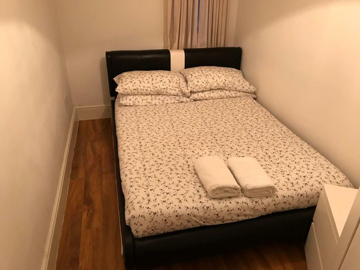 Abbey Wood Station Five Bedroom Self Contained House 外观 照片